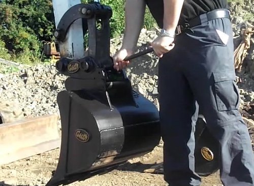 Manual QR Quick Coupler - Image 2